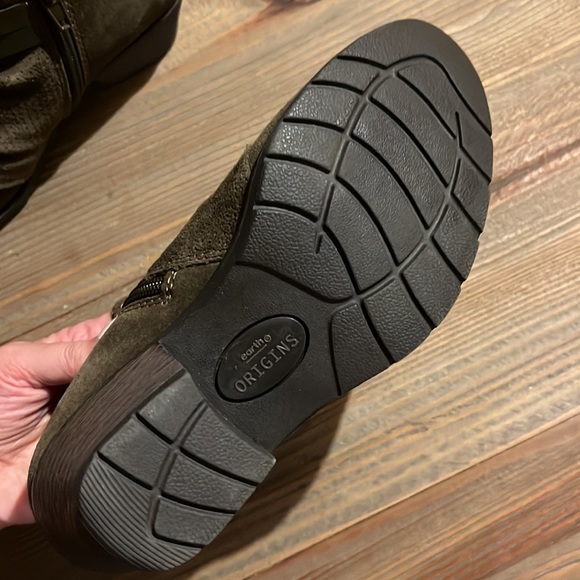 Earth Origins NWOT Suede Bootie Ankle Boots 6 - Picture 6 of 7